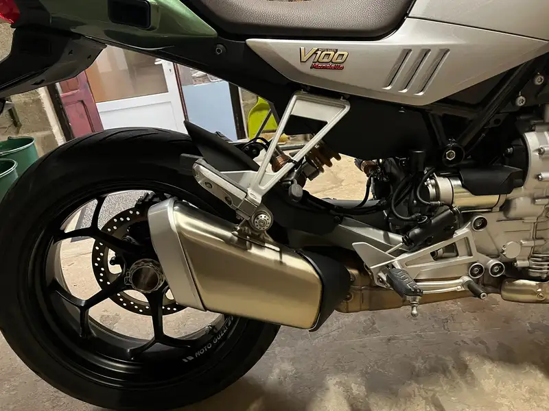 Moto Guzzi V 100 - foto 7
