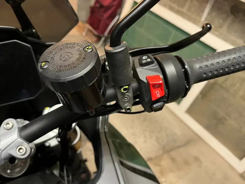 Moto Guzzi V 100 - foto 4