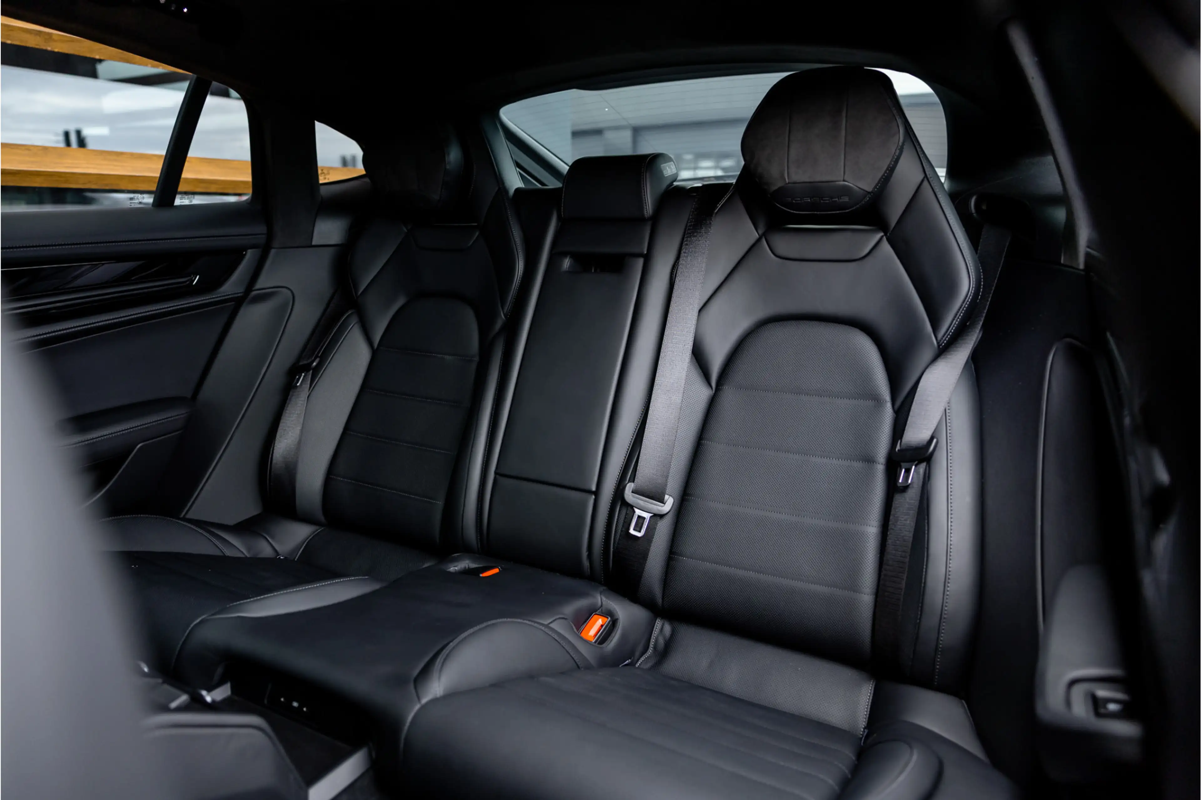 Porsche Panamera 4.0 Turbo S E-Hybrid - BTW | Akrapovic | Full PPF — photo 12