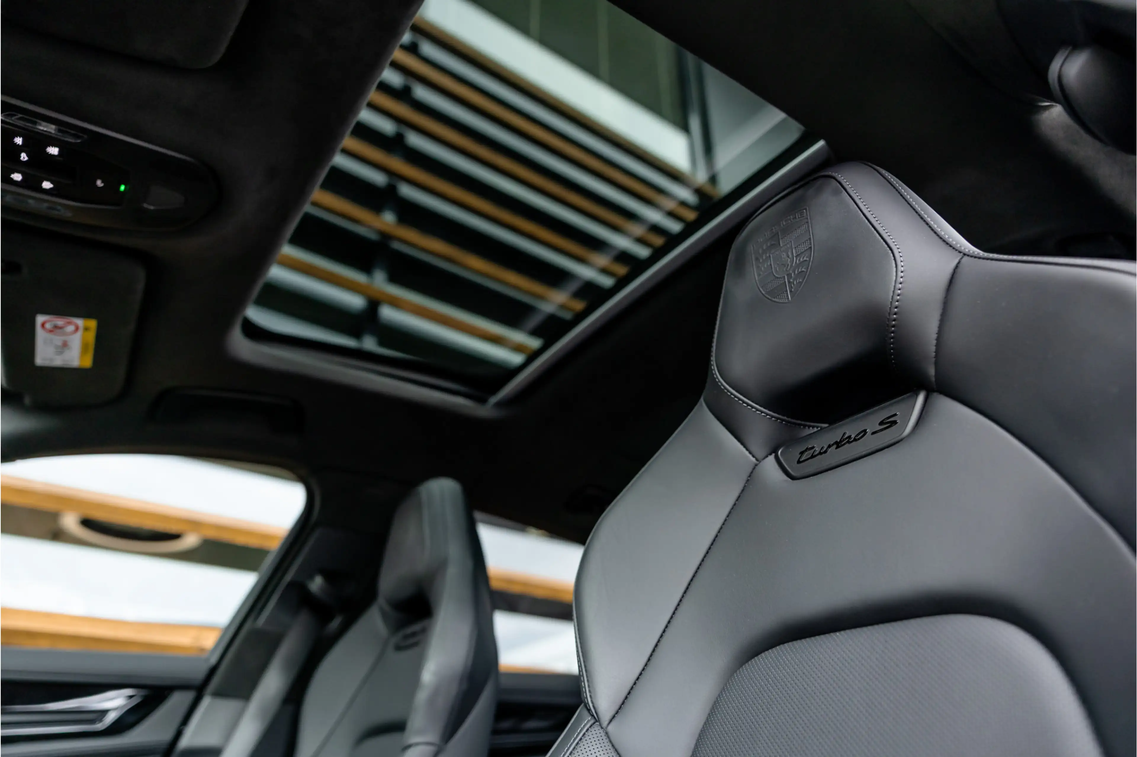 Porsche Panamera 4.0 Turbo S E-Hybrid - BTW | Akrapovic | Full PPF — photo 9