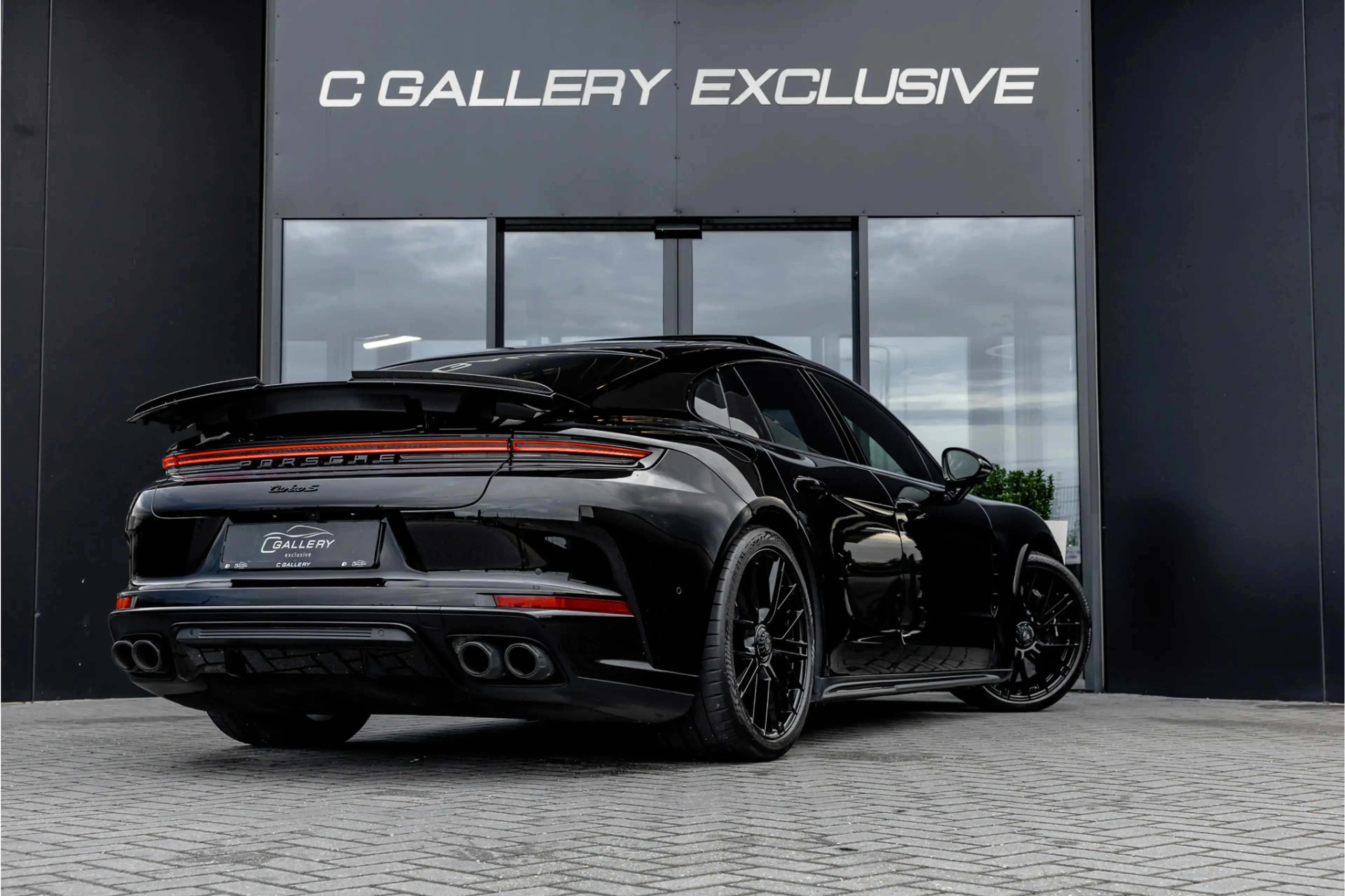 Porsche Panamera 4.0 Turbo S E-Hybrid - BTW | Akrapovic | Full PPF — photo 7