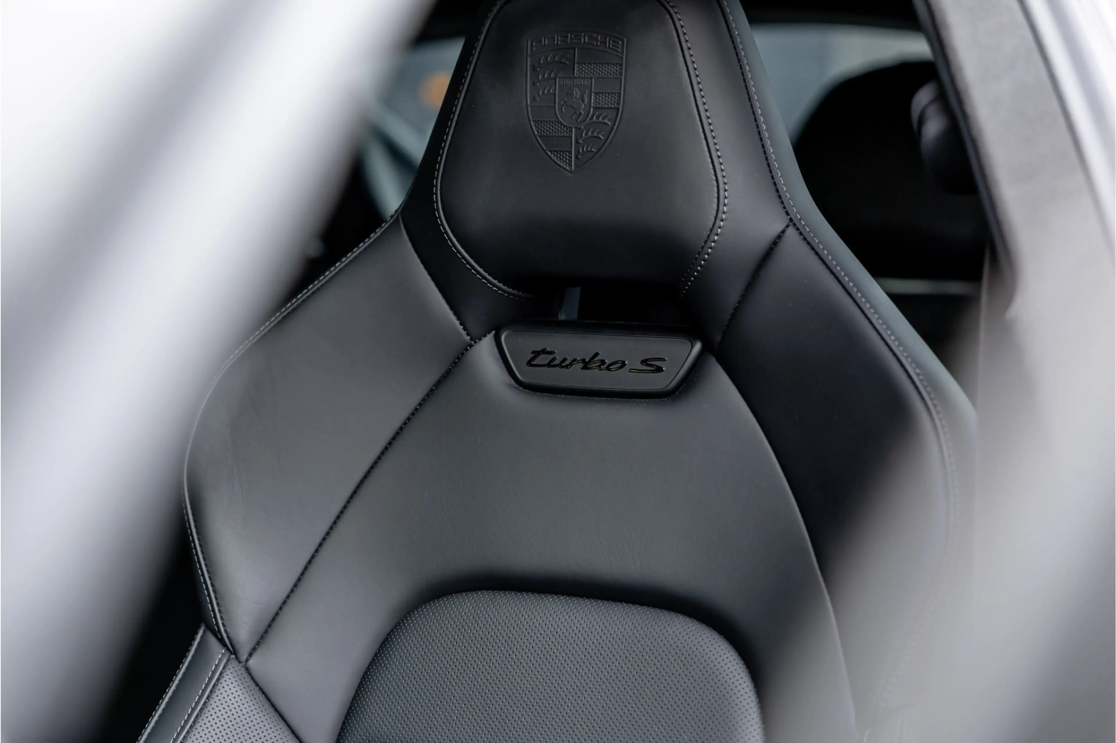 Porsche Panamera 4.0 Turbo S E-Hybrid - BTW | Akrapovic | Full PPF — photo 10