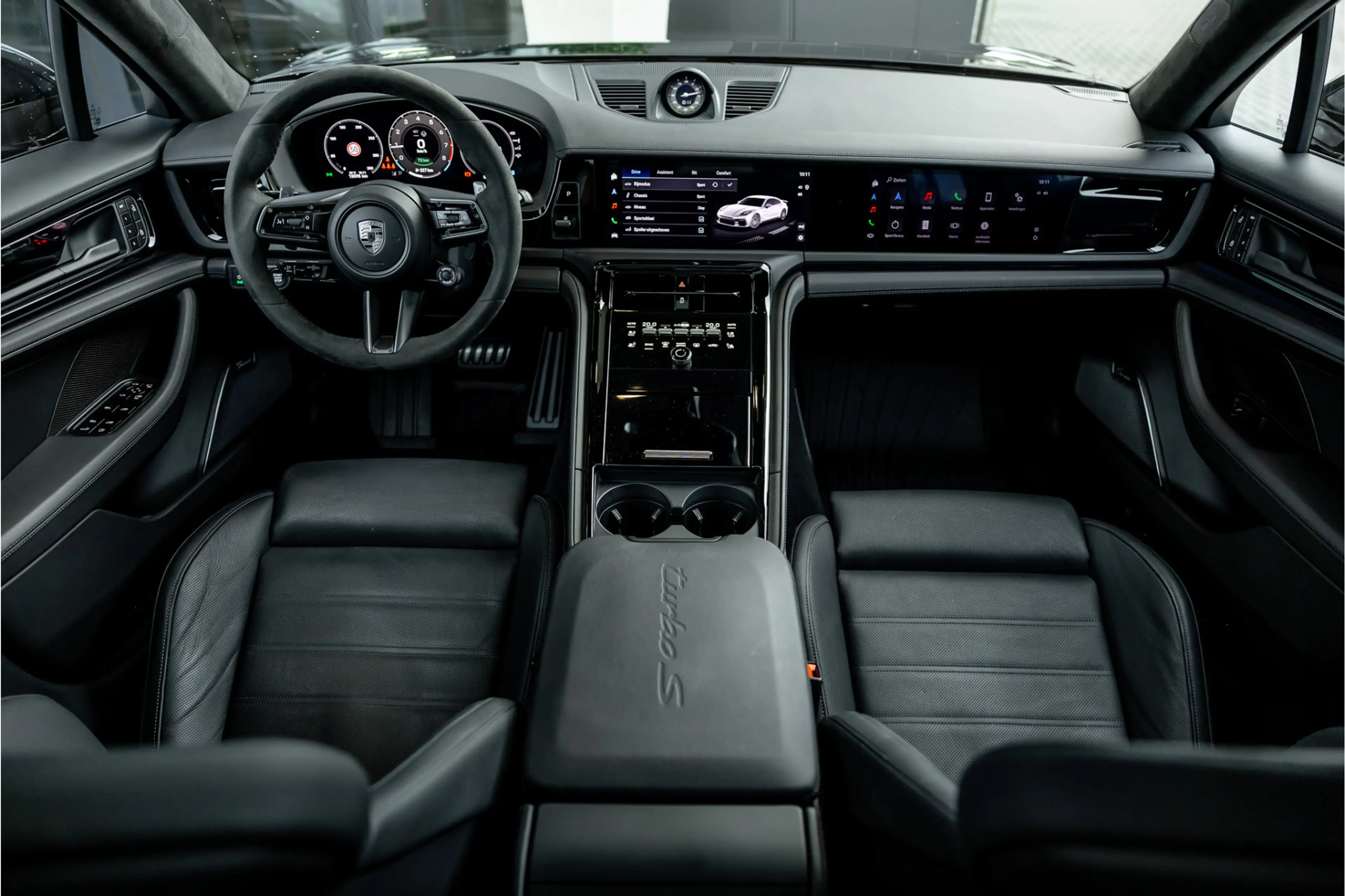 Porsche Panamera 4.0 Turbo S E-Hybrid - BTW | Akrapovic | Full PPF — photo 14