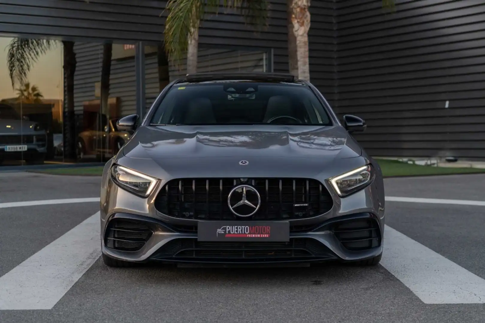 Mercedes-Benz A 45 AMG 4Matic 7G-DCT Gris - 2