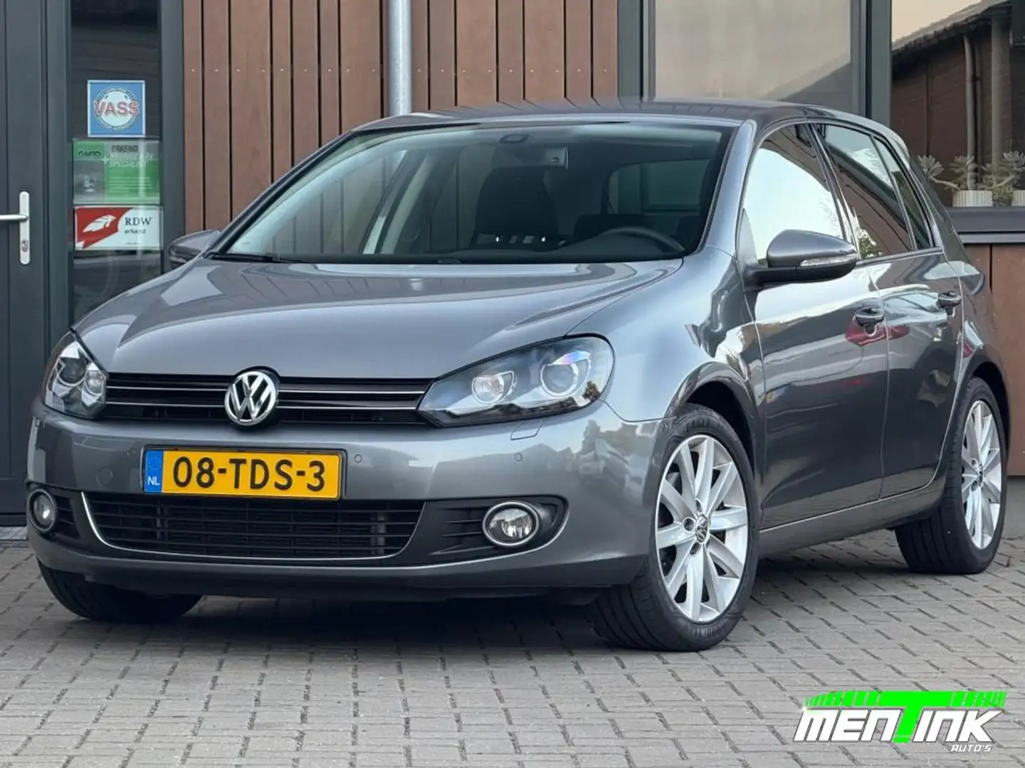 Volkswagen Golf 1.4 TSI HIGHLINE DSG Xenon Led Navi Pdc Grijs - 1