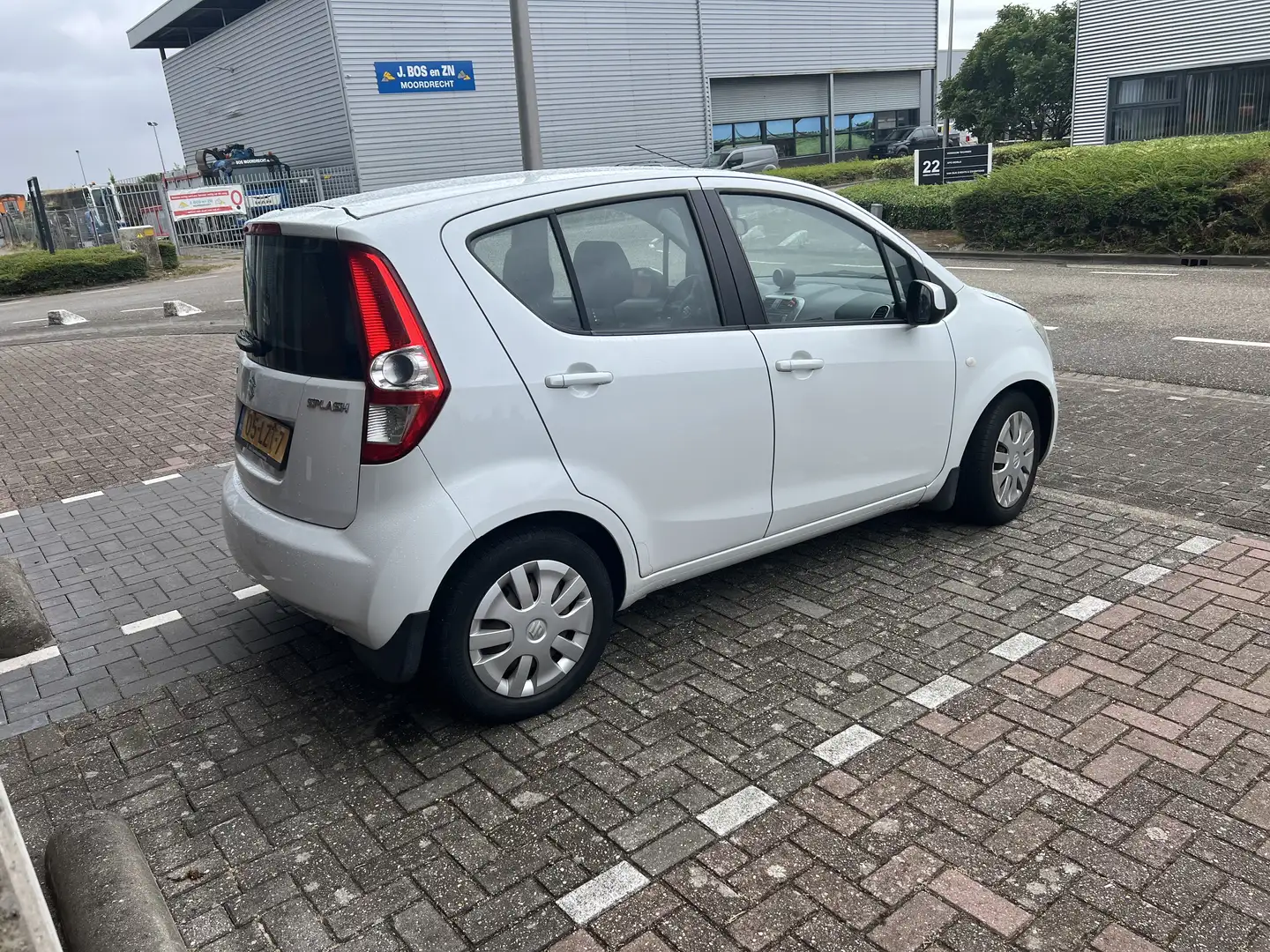 Suzuki Splash 1.0 Comfort Білий - 2