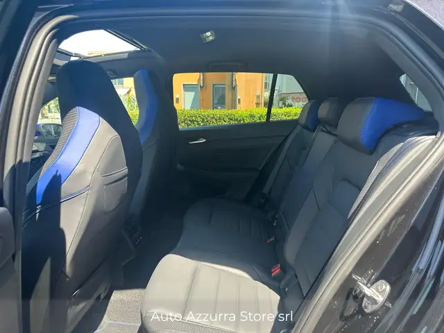 Volkswagen Golf view 15