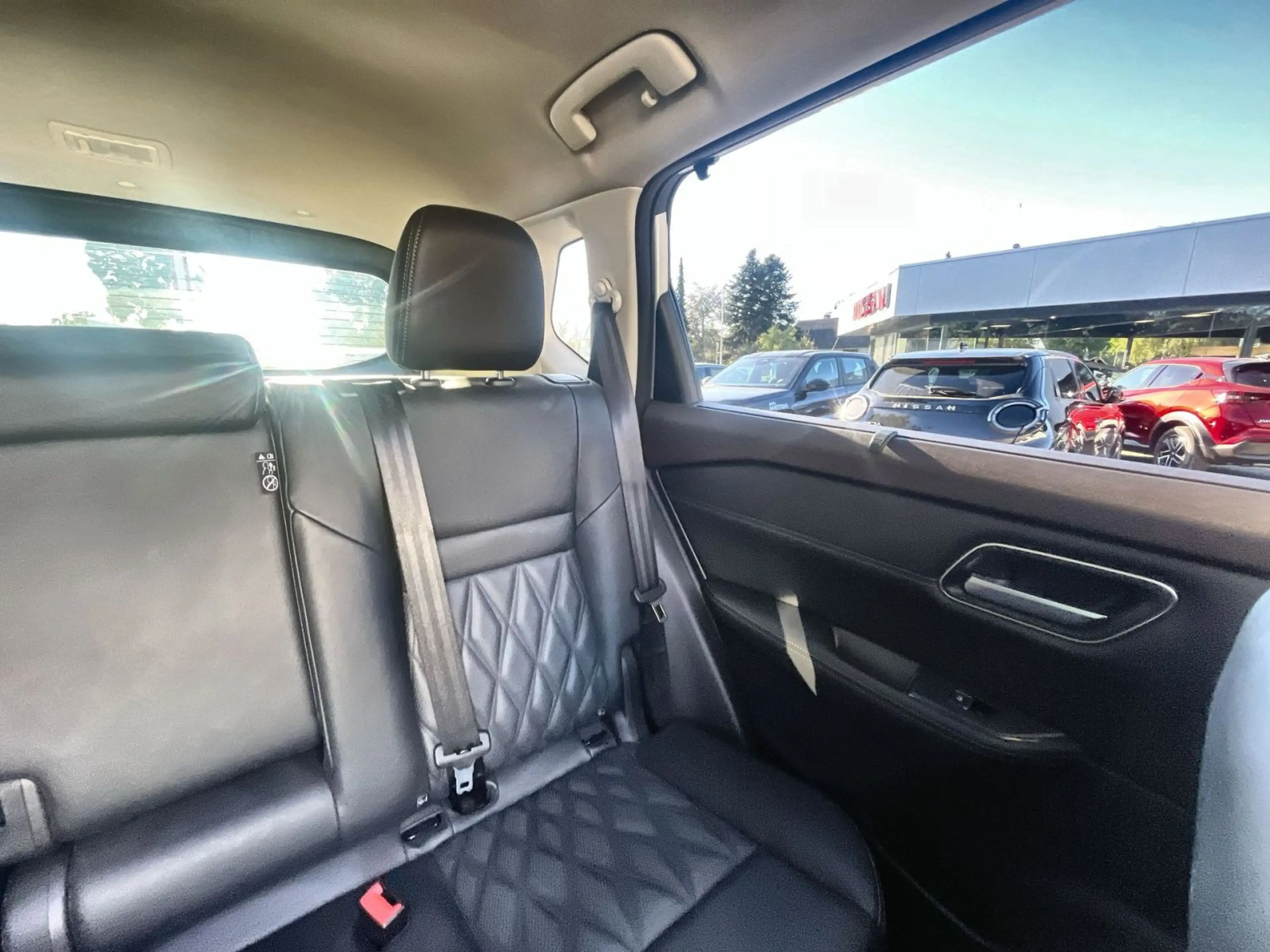 Nissan X-Trail e-Power e-4ORCE Tekna+ *Leder*Panorama — photo 14