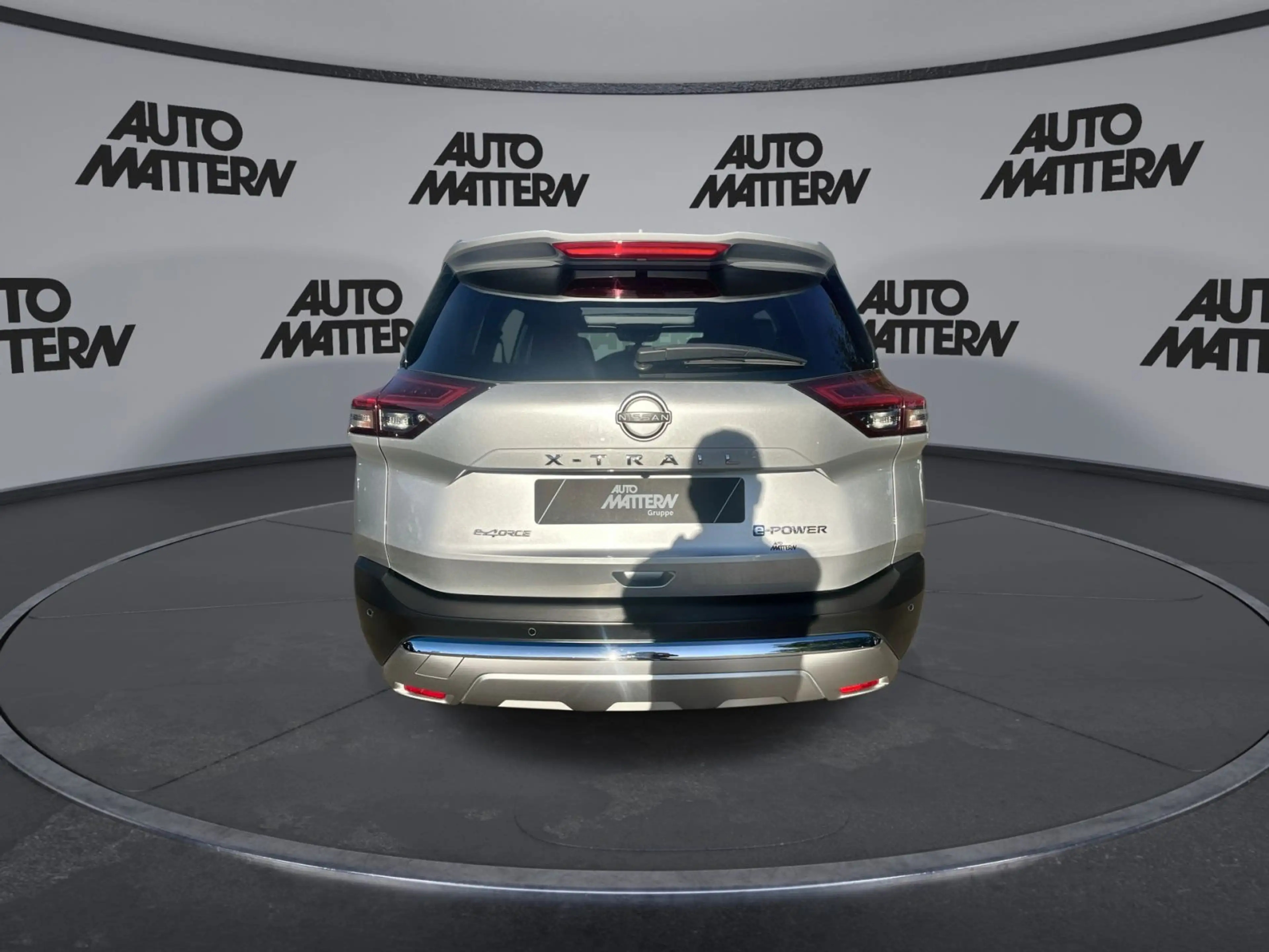 Nissan X-Trail e-Power e-4ORCE Tekna+ *Leder*Panorama — photo 7