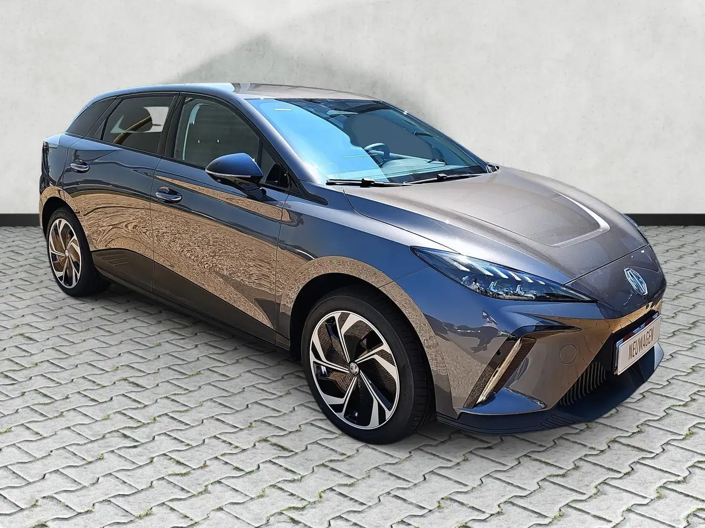 MG MG4 Premium 4 EV Facelift 64kWh ACC 360Kamera 140 k... Grau - 1