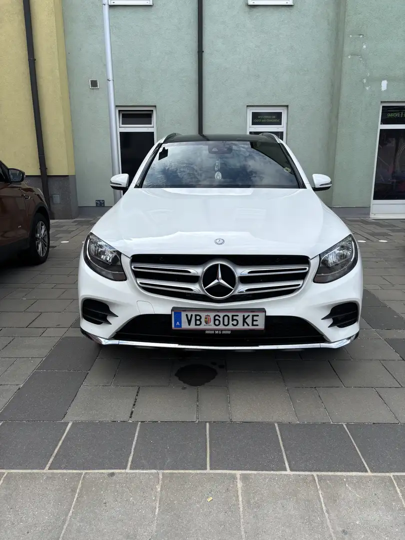 Mercedes-Benz GLC 220 d 4Matic 9G-TRONIC AMG Line - 1