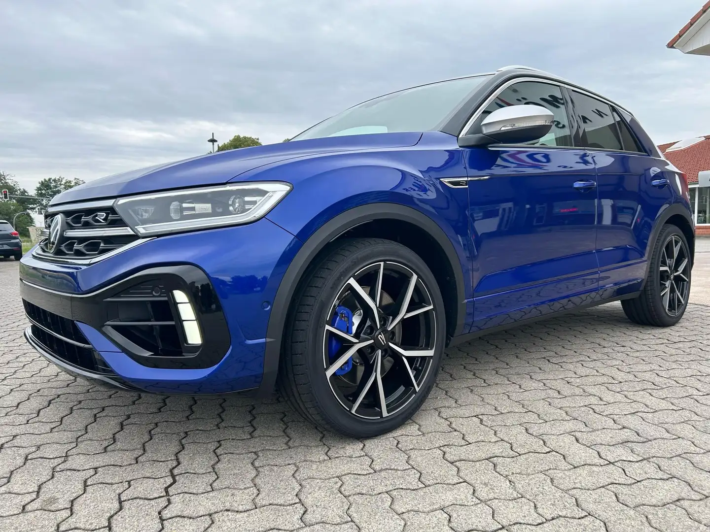 Volkswagen T-Roc R 2.0 TSI DSG 4MOTION / AHK DCC 221 kW (300 PS)... Bleu - 1