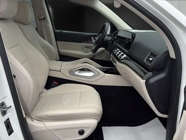 Mercedes-Benz GLE view 15