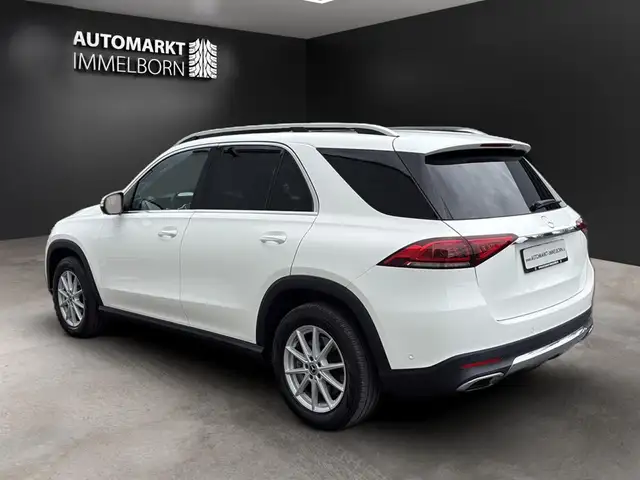 Mercedes-Benz GLE view 10