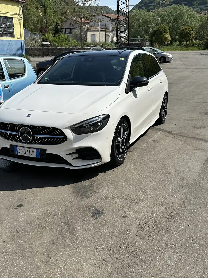Mercedes-Benz B 200 d Premium auto - 2