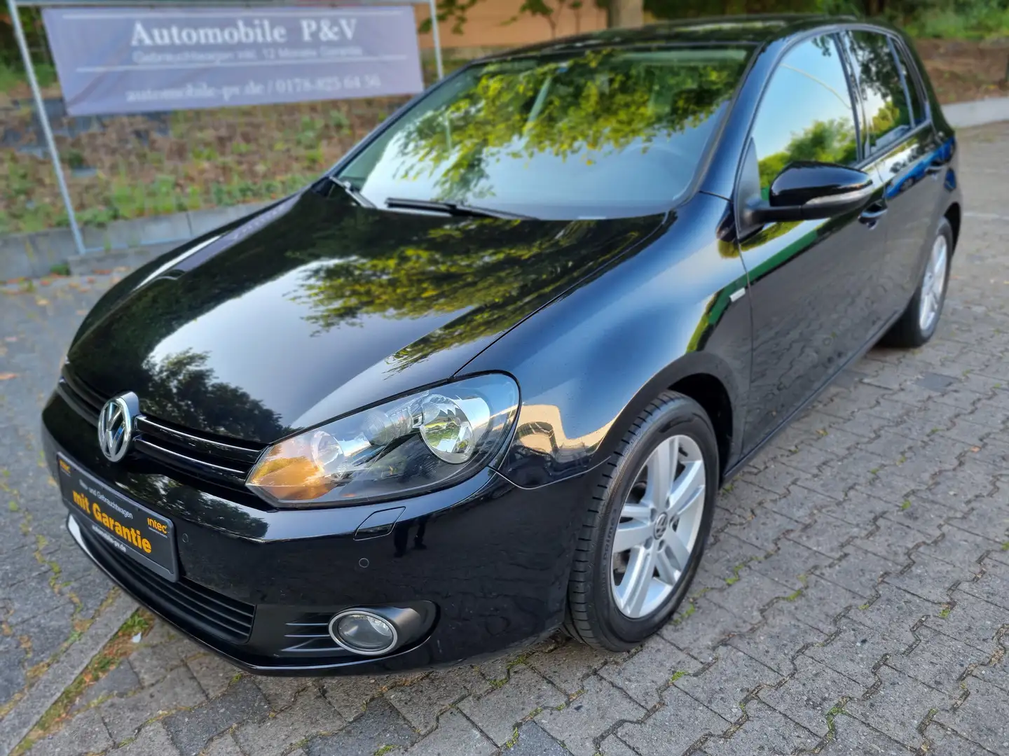 Volkswagen Golf Match*Klima*Sitzh*PDC*Garantie* Schwarz - 1