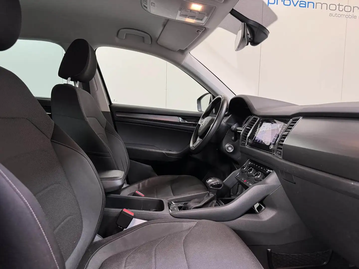 Skoda Kodiaq 1.5 TSI Autom. 7 pl- GPS - Airco - Topstaat! 1S... Negro - 2