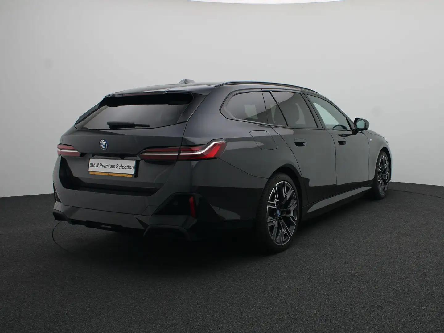 BMW 550 5 Serie Touring 550e xDrive M Sportpakket | Innova Gris - 2