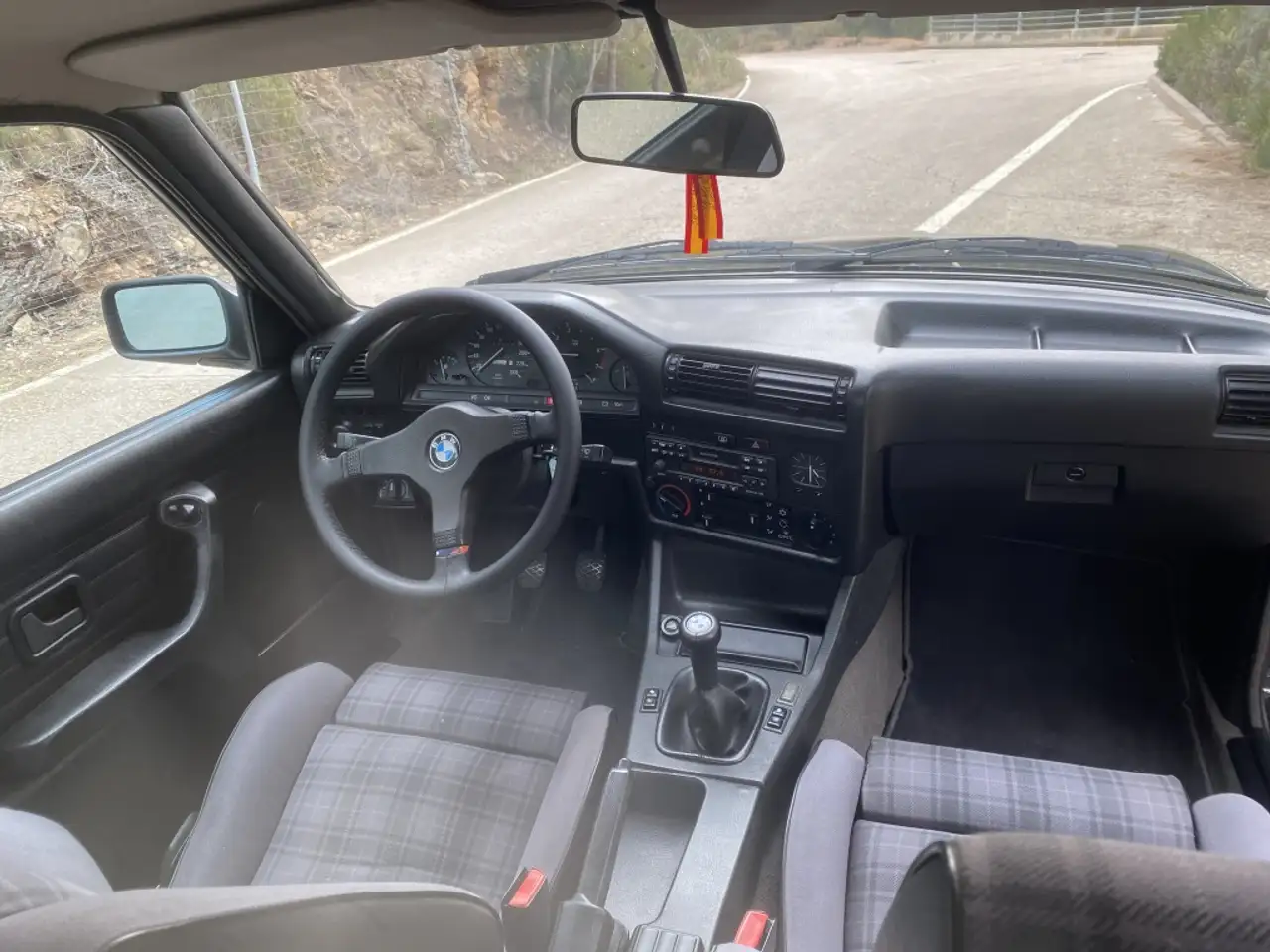 BMW 316i, foto 11