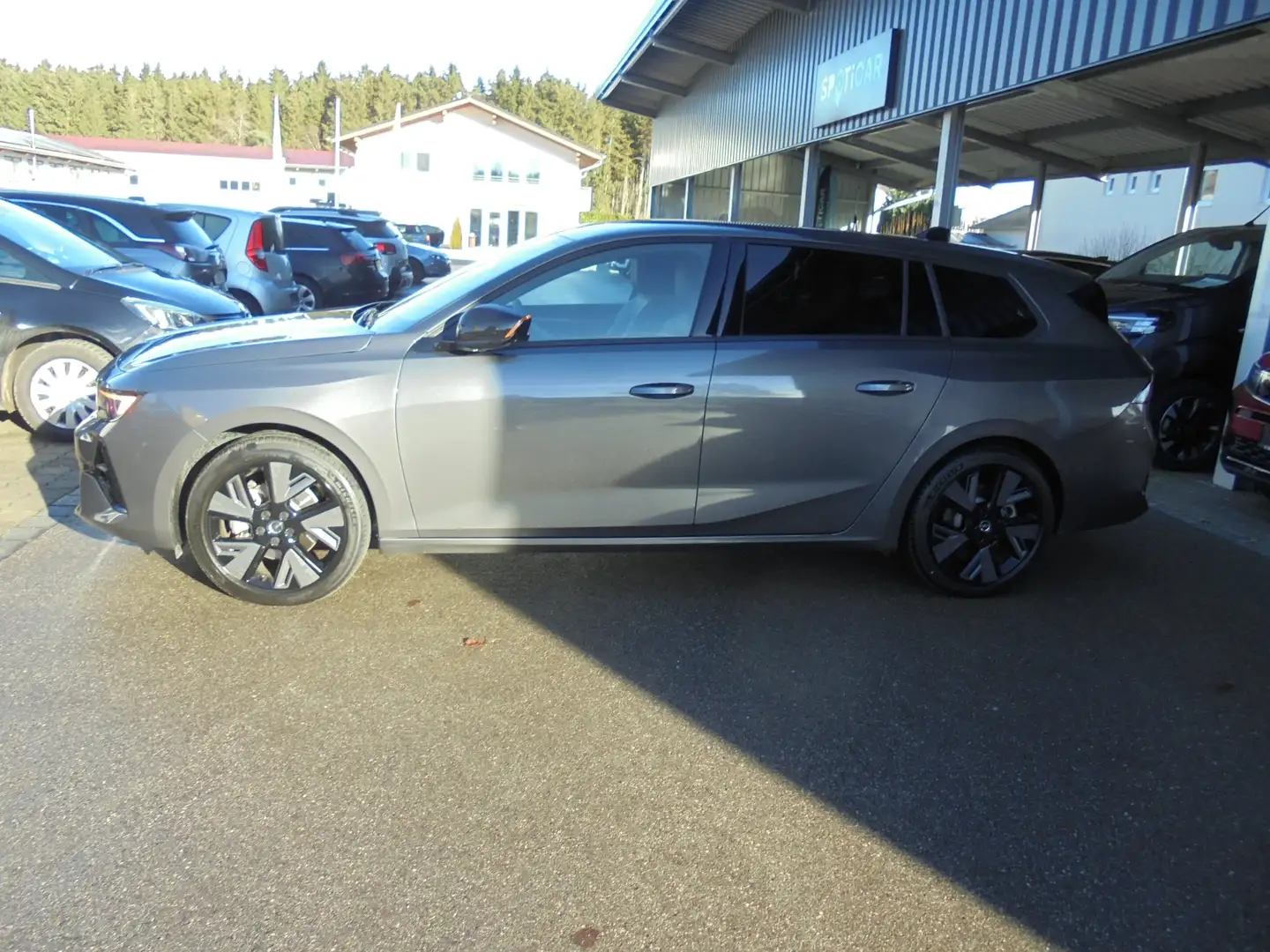 Opel Astra ElectricGS Multimedia Navi Pro Anhängerkupplung Grau - 2