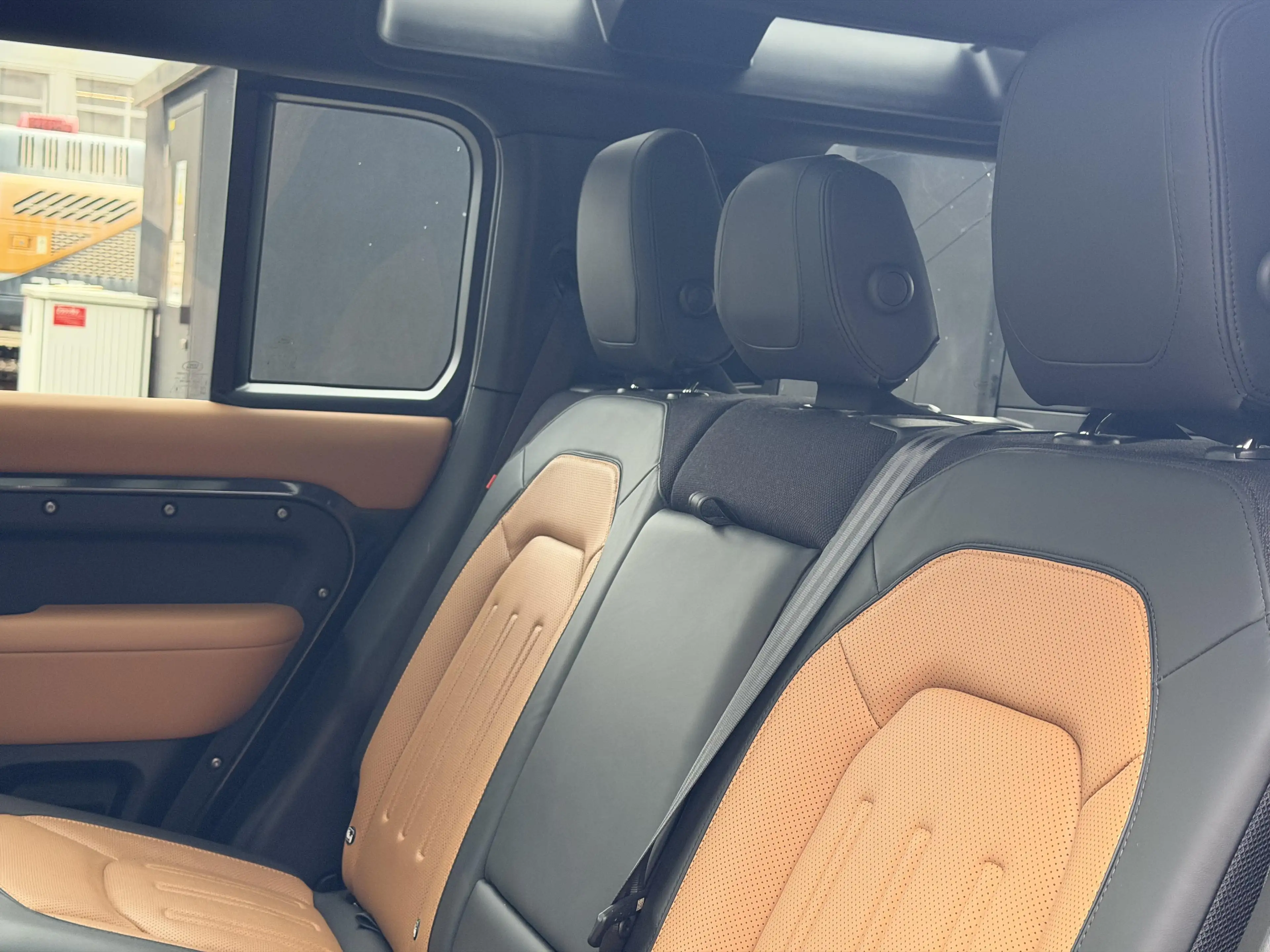Land Rover Defender P400 XS Edition FULL!!| Trekh | Luchtvering | Meri — photo 11