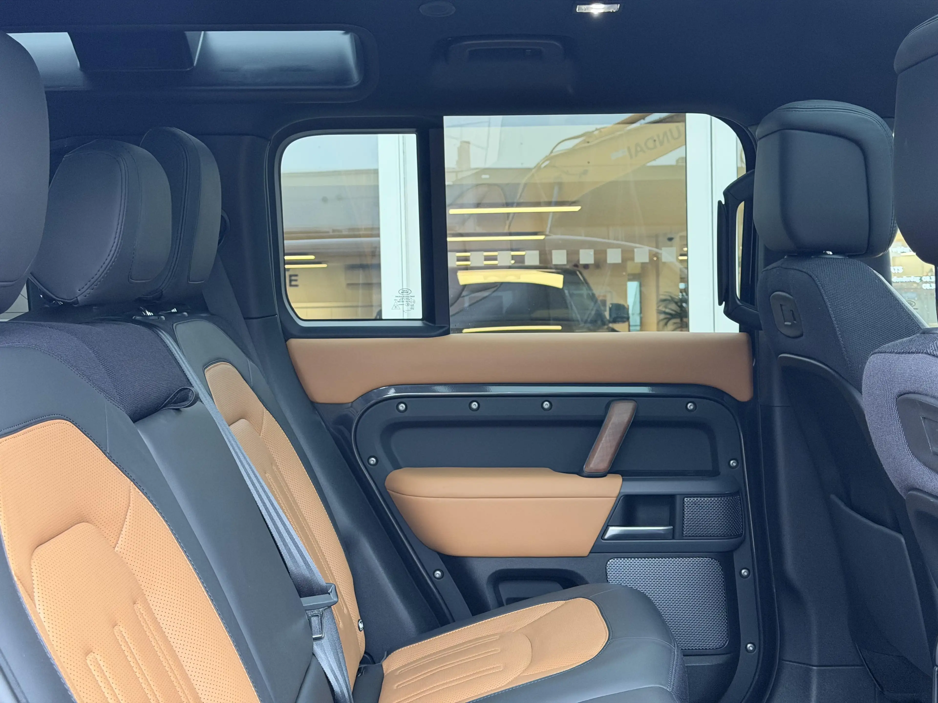 Land Rover Defender P400 XS Edition FULL!!| Trekh | Luchtvering | Meri — photo 13