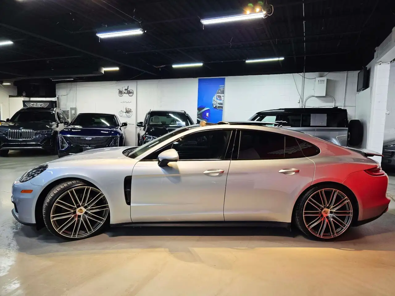 Porsche Panamera снимка Porsche Panamera