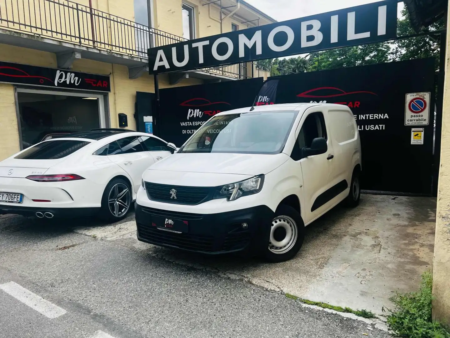 Peugeot Partner BlueHDi 100 S&S L2 Furgone Premium Bianco - 1