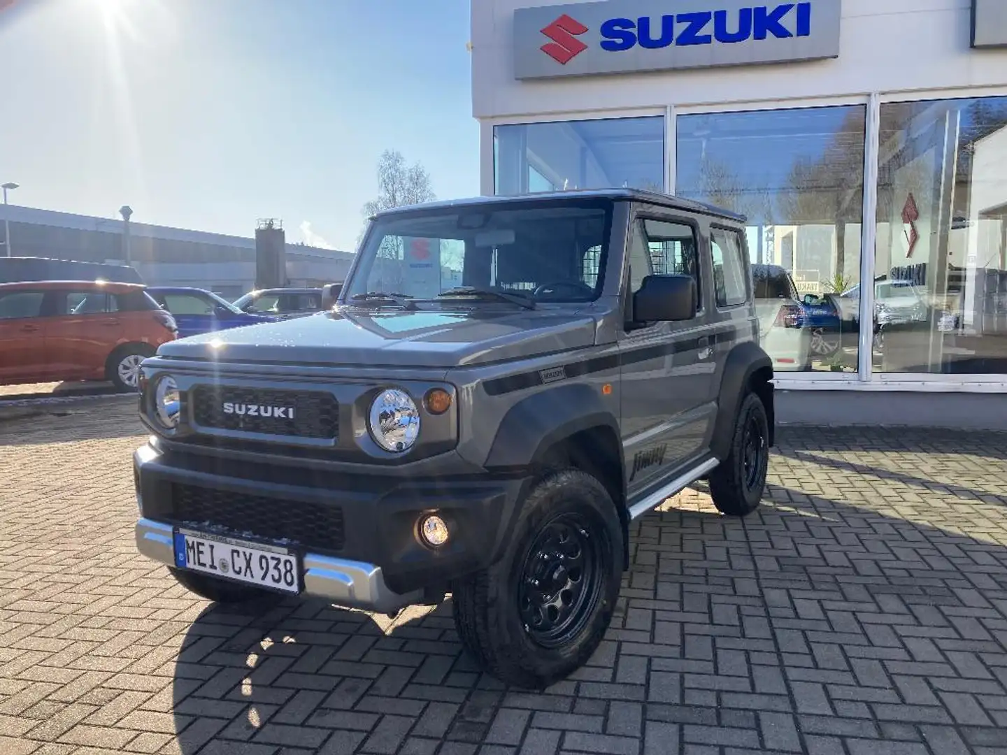Suzuki Jimny ´´´´ Horizon ´´´´ mit A-H-K Grigio - 1