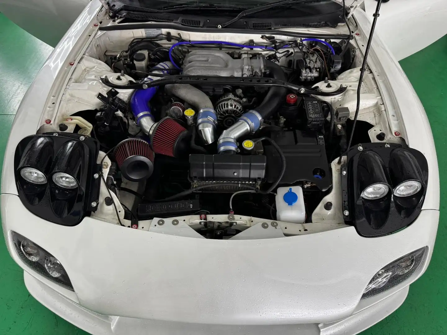 Mazda RX-7 FD3S Bianco - 2