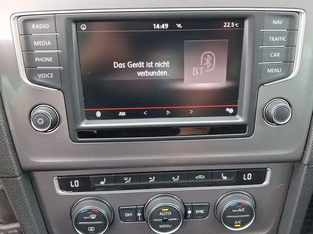 Volkswagen Golf view 14