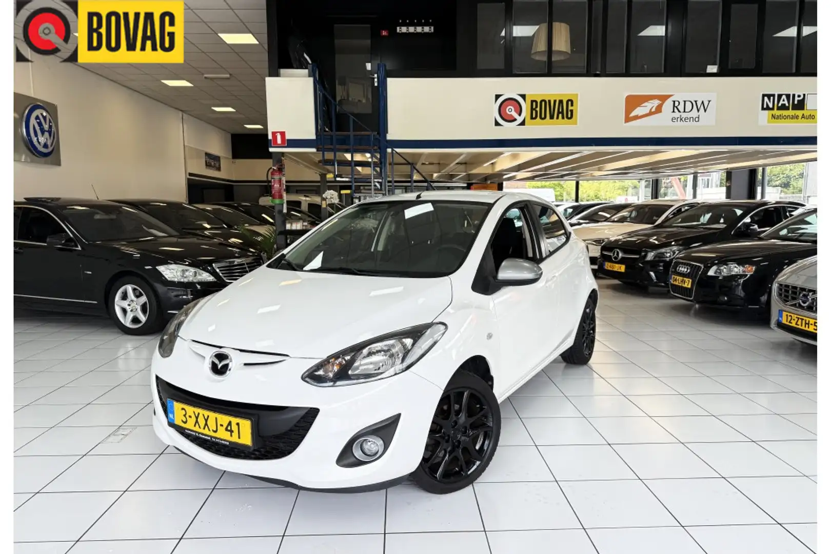 Mazda 2 1.3 Silver Edition Wit - 1