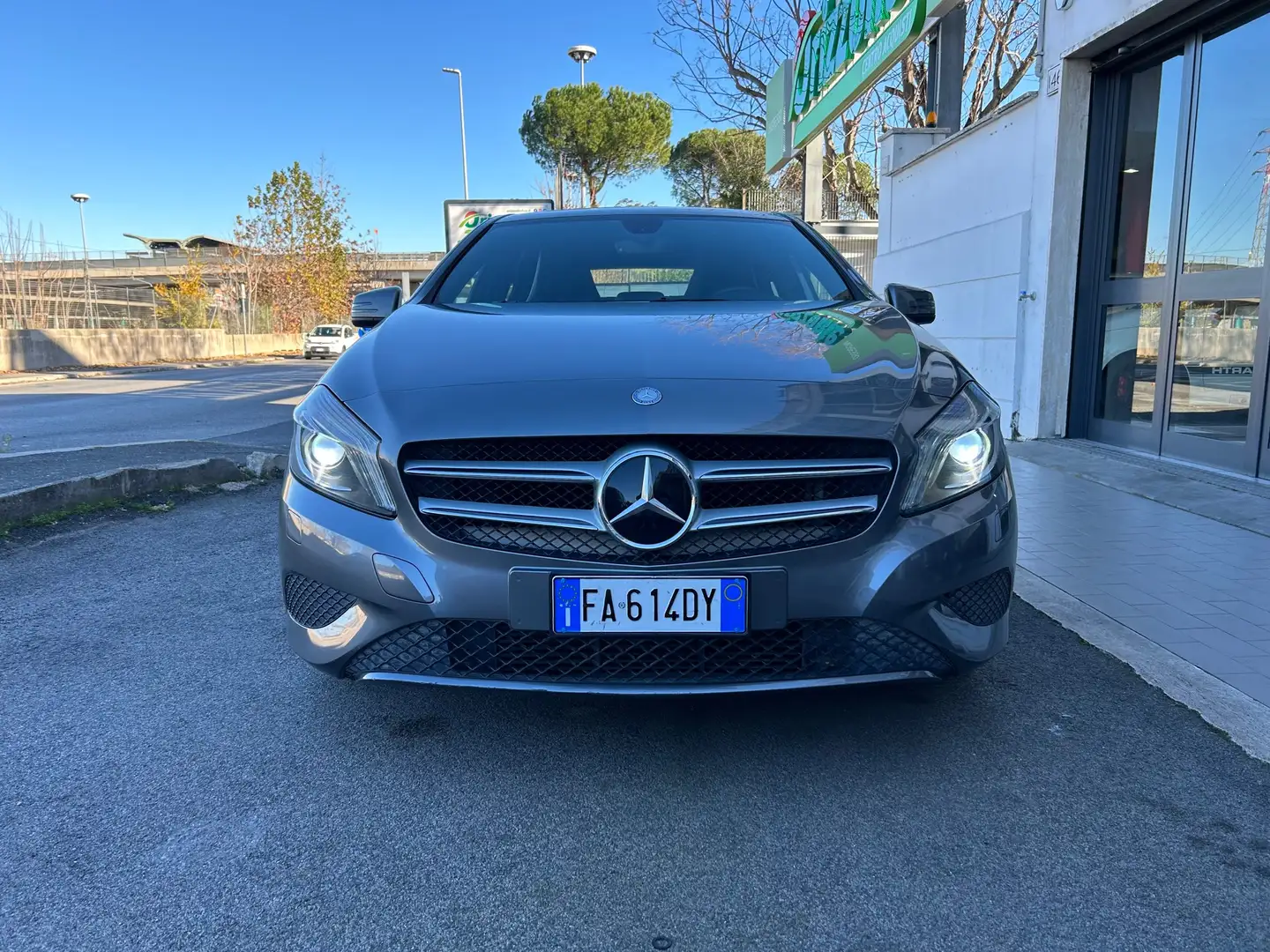 Mercedes-Benz A 200 2.2 CDI SPORT EURO 6 UNIPRO *RETROC. AUTO. Gris - 1