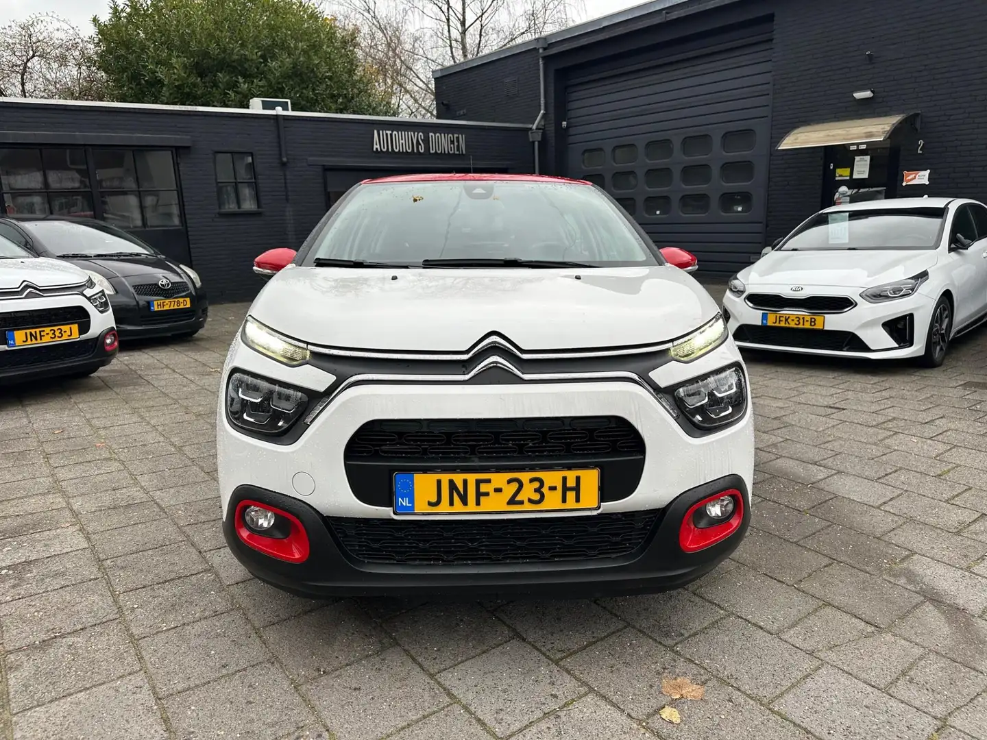 Citroen C3 1.2 PT (83pk) Feel 5 drs! Navigatie! Clima! PDC! Blanc - 2