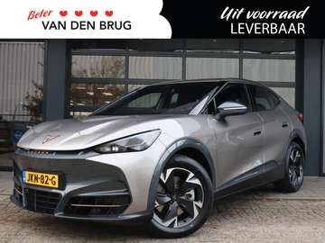 Essential 82 kWh 286pk | Stoelverwarming | Achteru