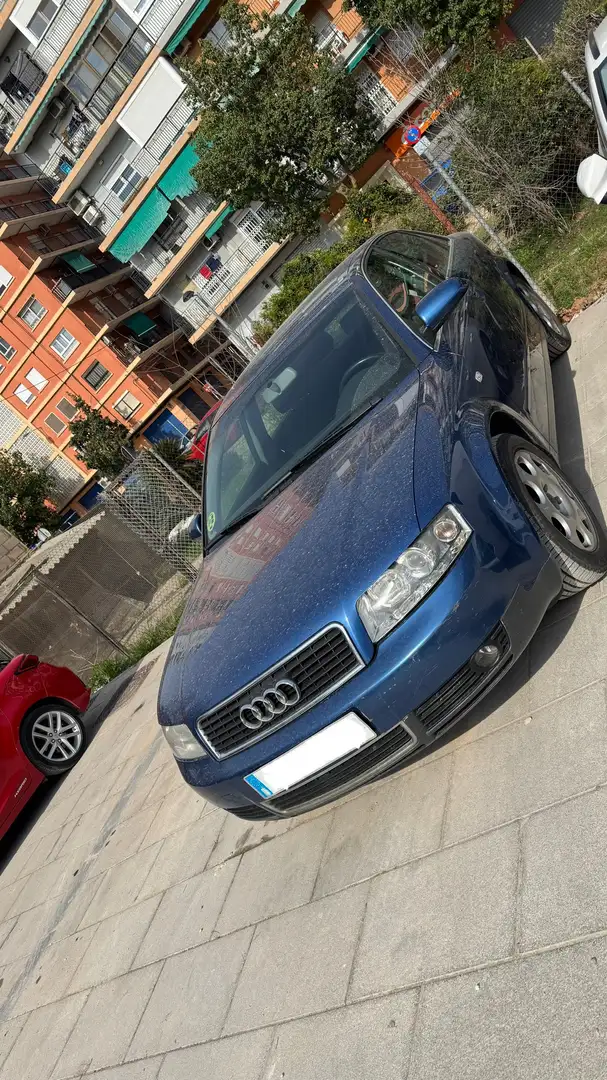 Audi A4 2.4 - 2