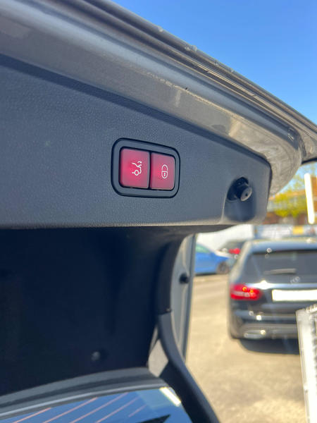 Mercedes-Benz E 63 AMG E 63 AMG| Finanz. ab 249€| 525PS| Schiebedach — photo 6