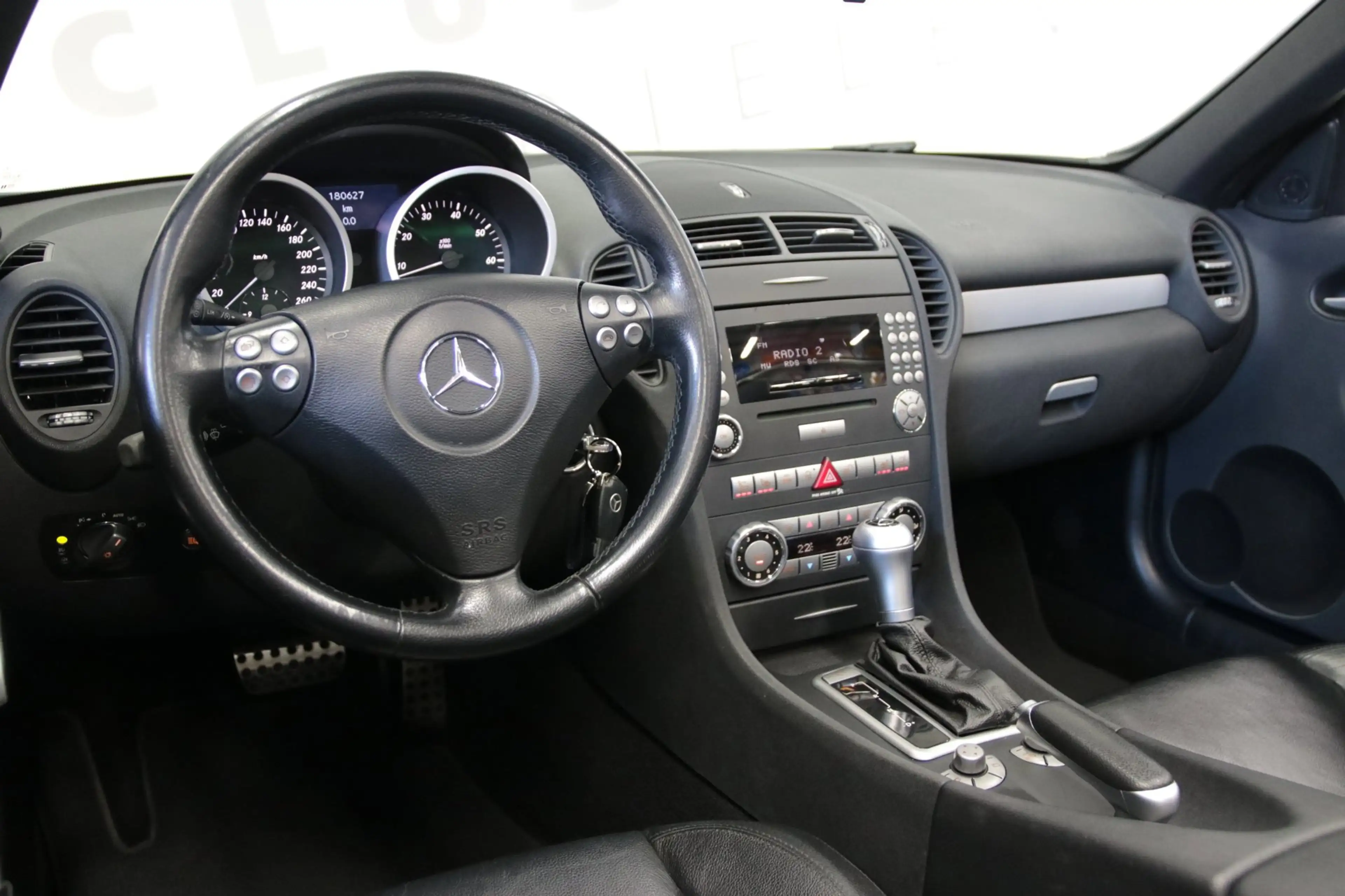 Mercedes-Benz SLK 350 V6/ Airscarf/ NAP/ Origineel NL — photo 21