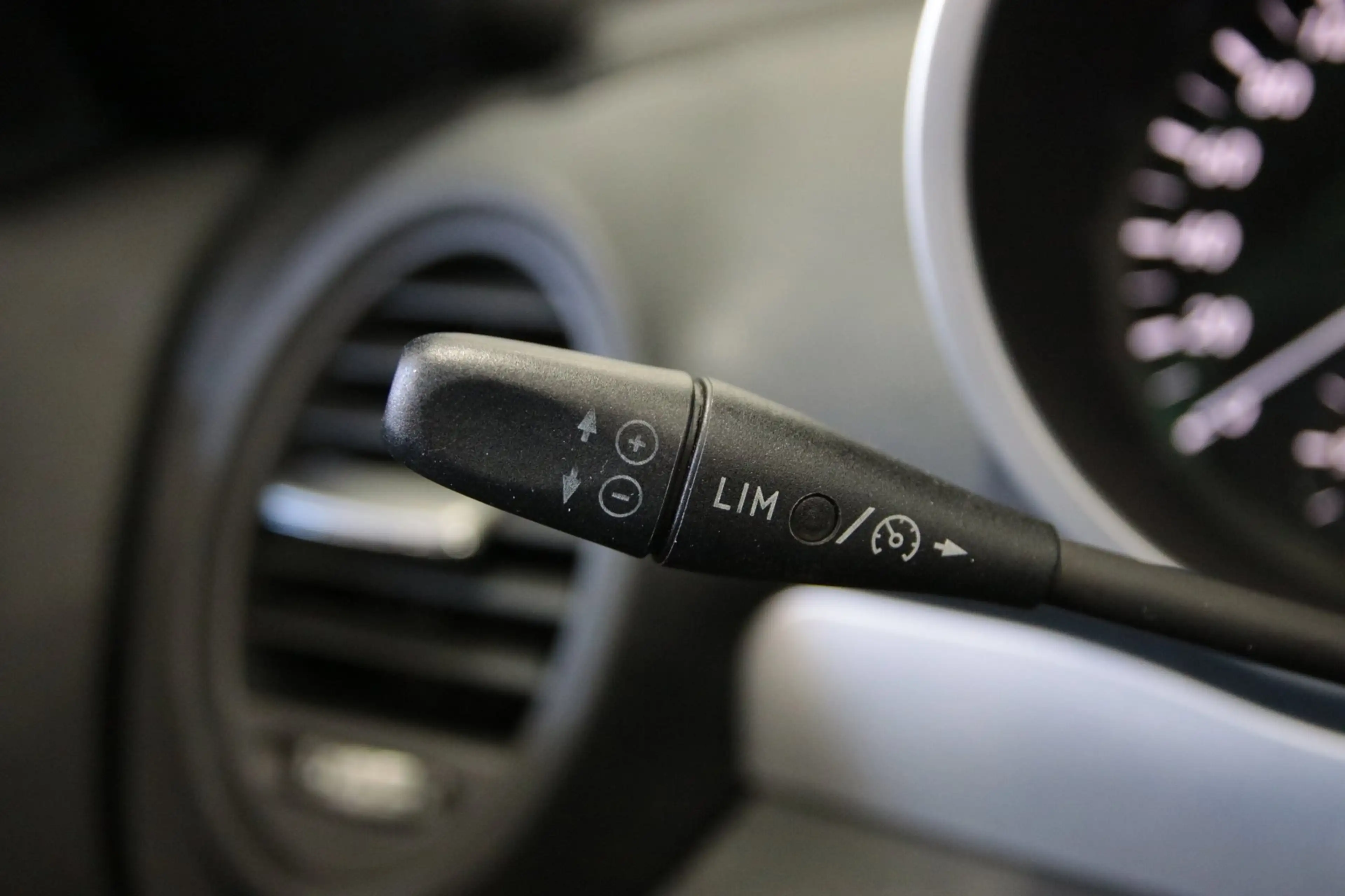Mercedes-Benz SLK 350 V6/ Airscarf/ NAP/ Origineel NL — photo 24