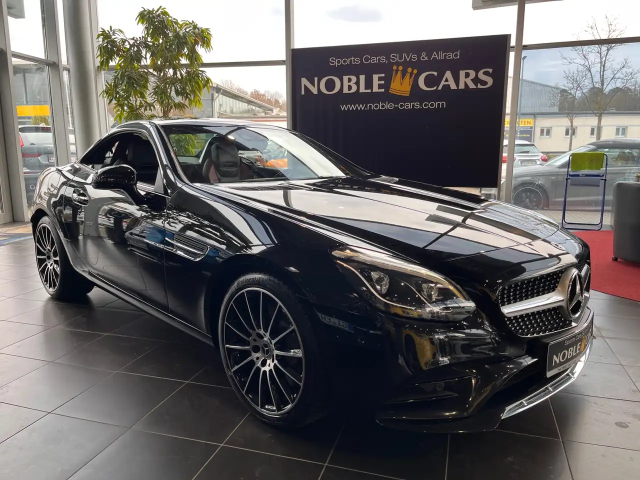 Mercedes-Benz SLC 200