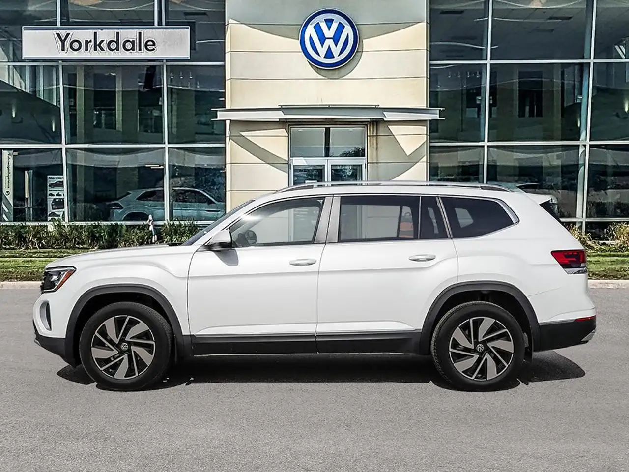 Volkswagen Atlas снимка Volkswagen Atlas