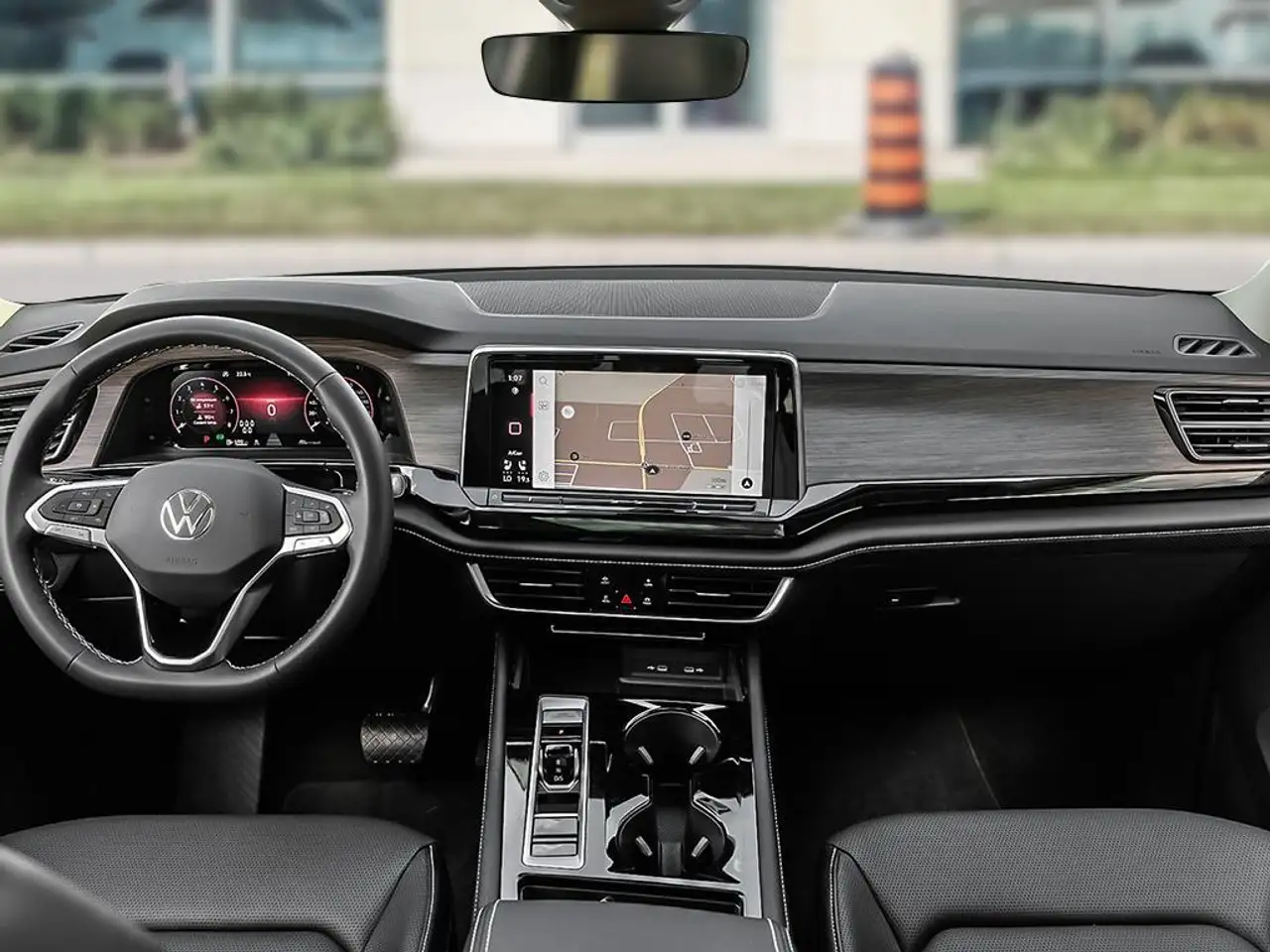 Volkswagen Atlas снимка Volkswagen Atlas