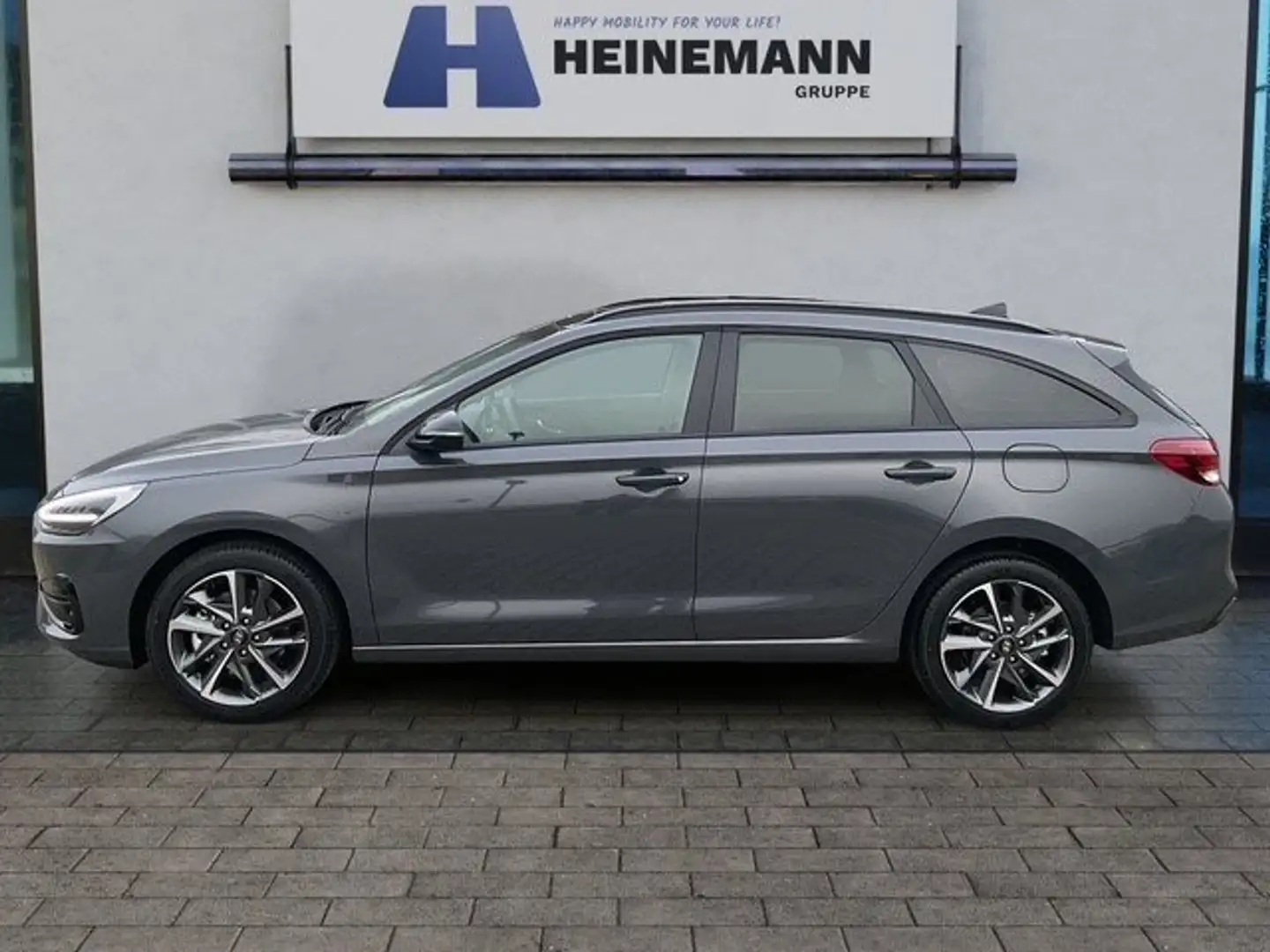 Hyundai i30 Advantage Kombi  1.5 T-GDI (140 PS) 48V 7-DCT 2WD Grijs - 2