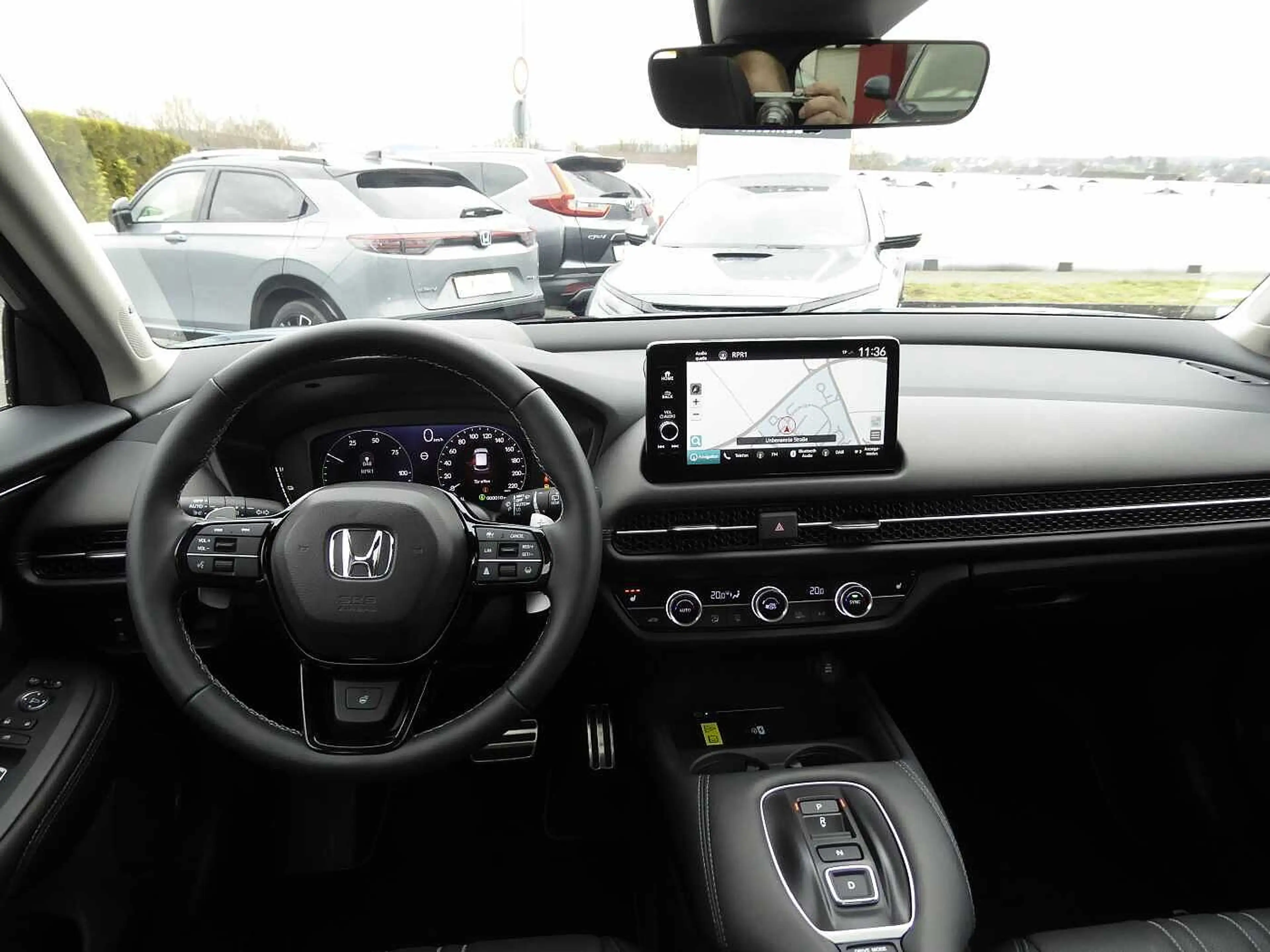 Honda ZR-V Hybrid e:HEV 2.0 i-MMD Advance / Schiebedach — photo 9