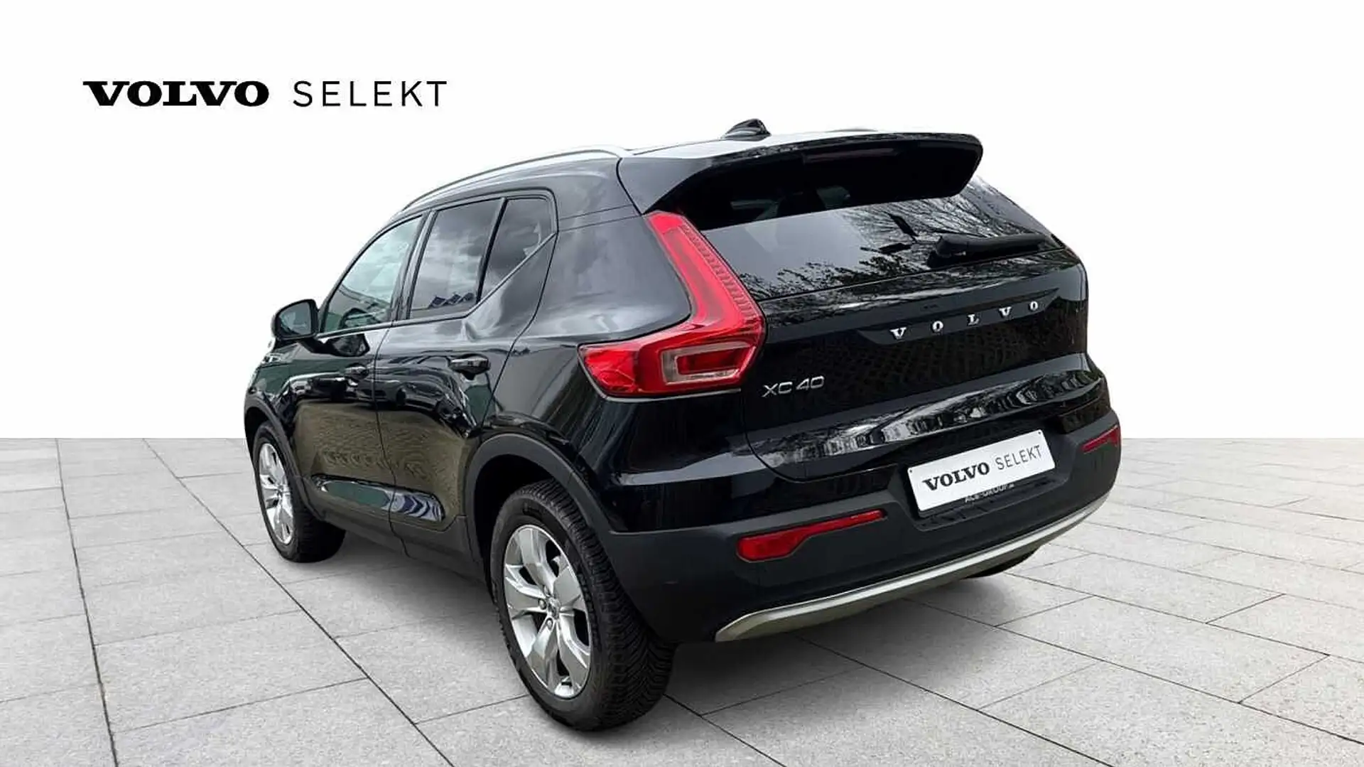 Volvo XC40 Momentum Pro, T2 Geartronic 3YEAR WARRANTY Nero - 2