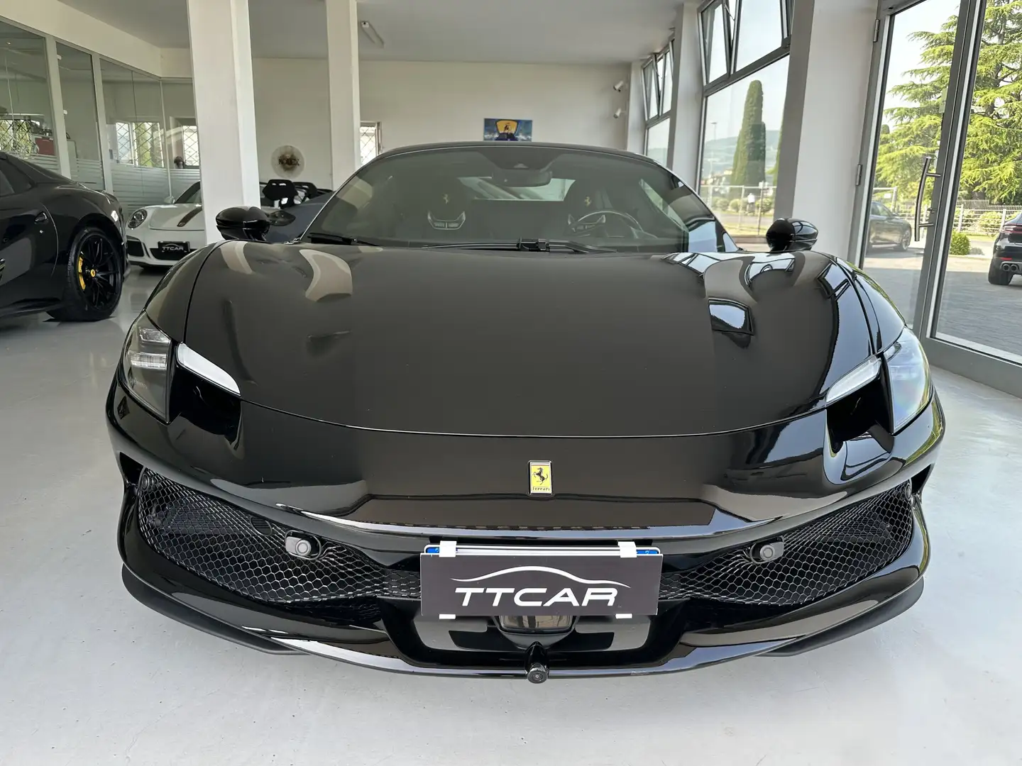 Ferrari 296 GTS 2.9 V6 Nero - 2