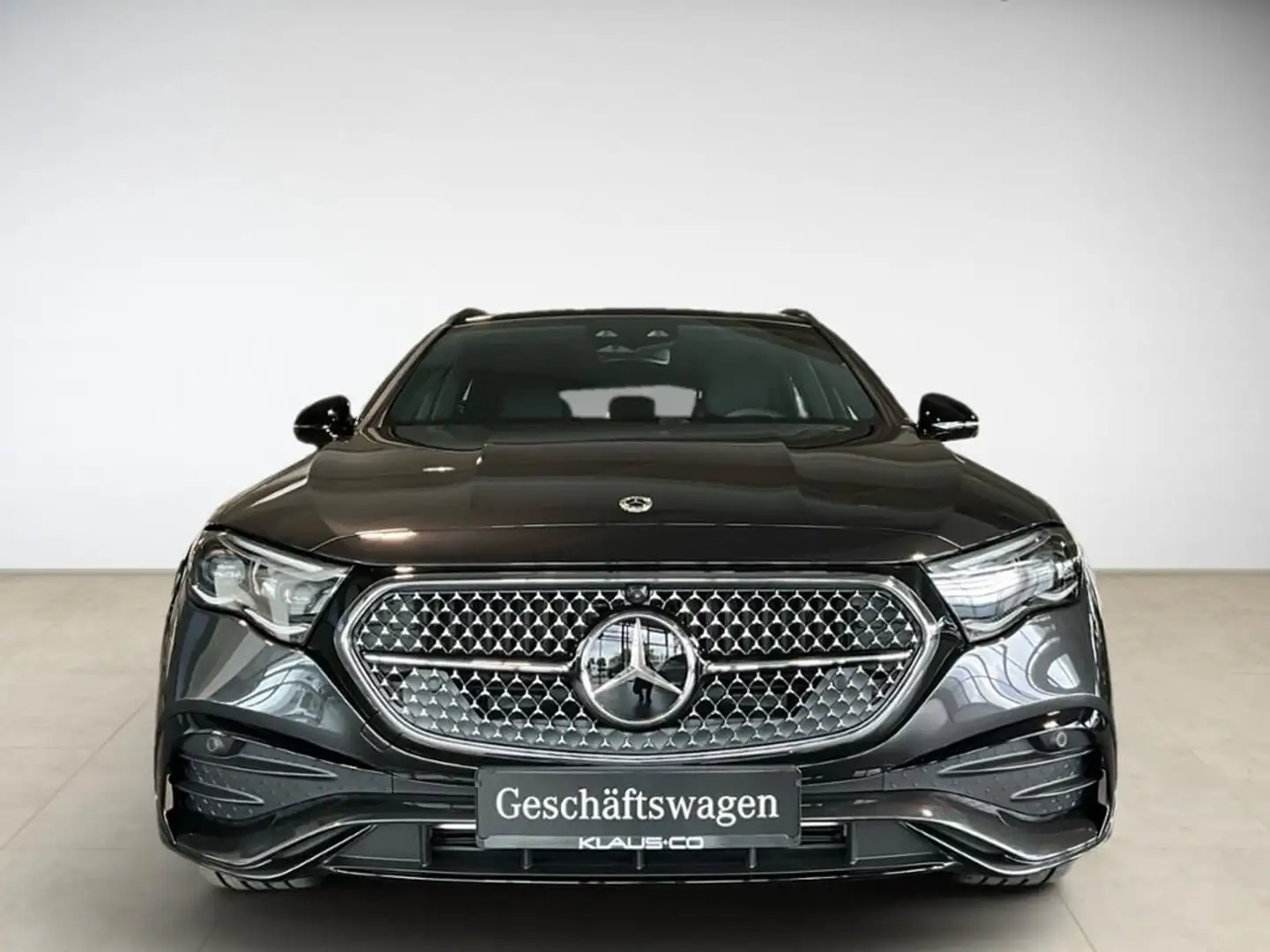 Mercedes-Benz E 300 de 4M T Edition AMG Line Pano Night ACC Grau - 2
