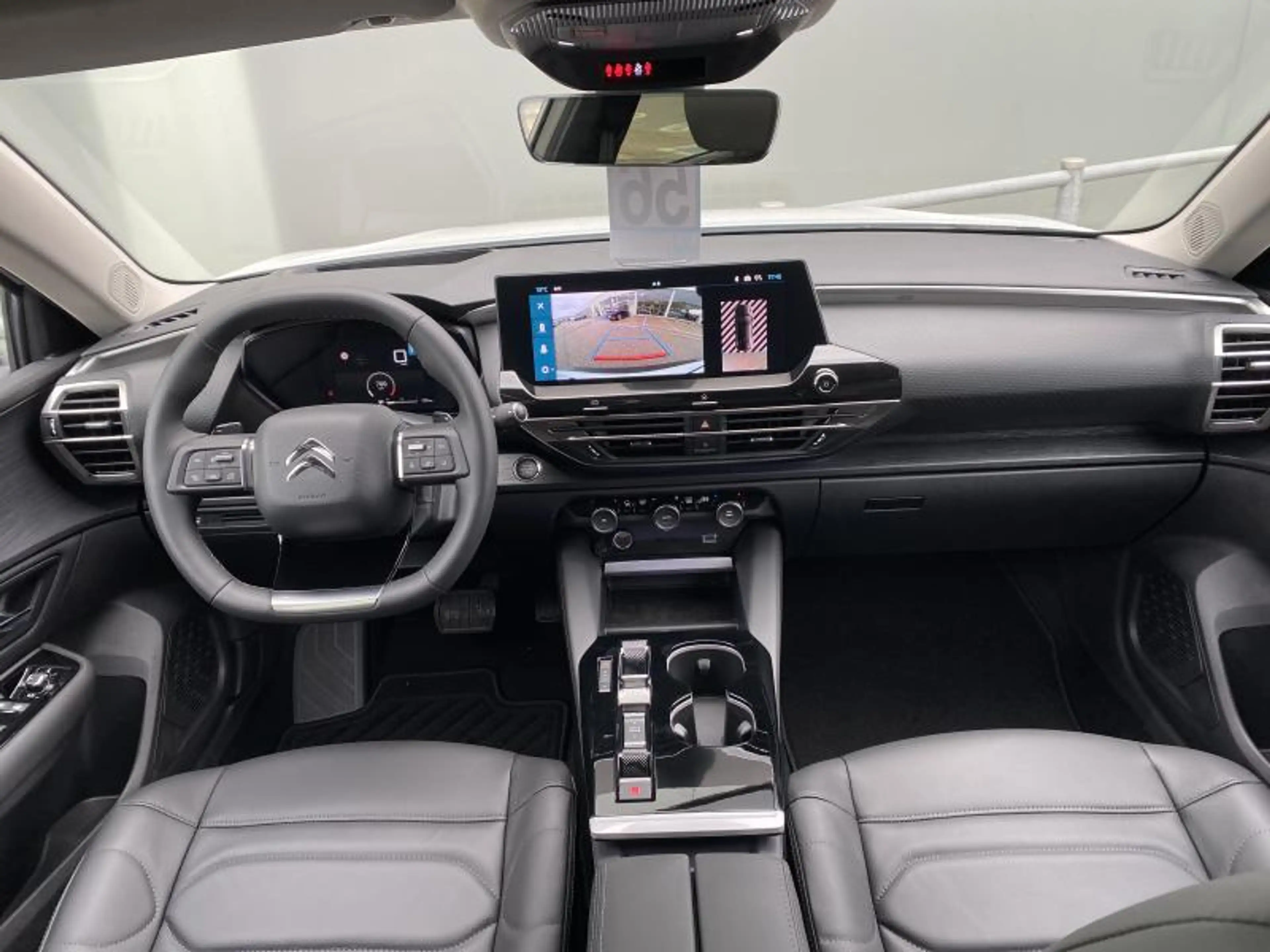 Citroen C5 X SHINE — photo 2