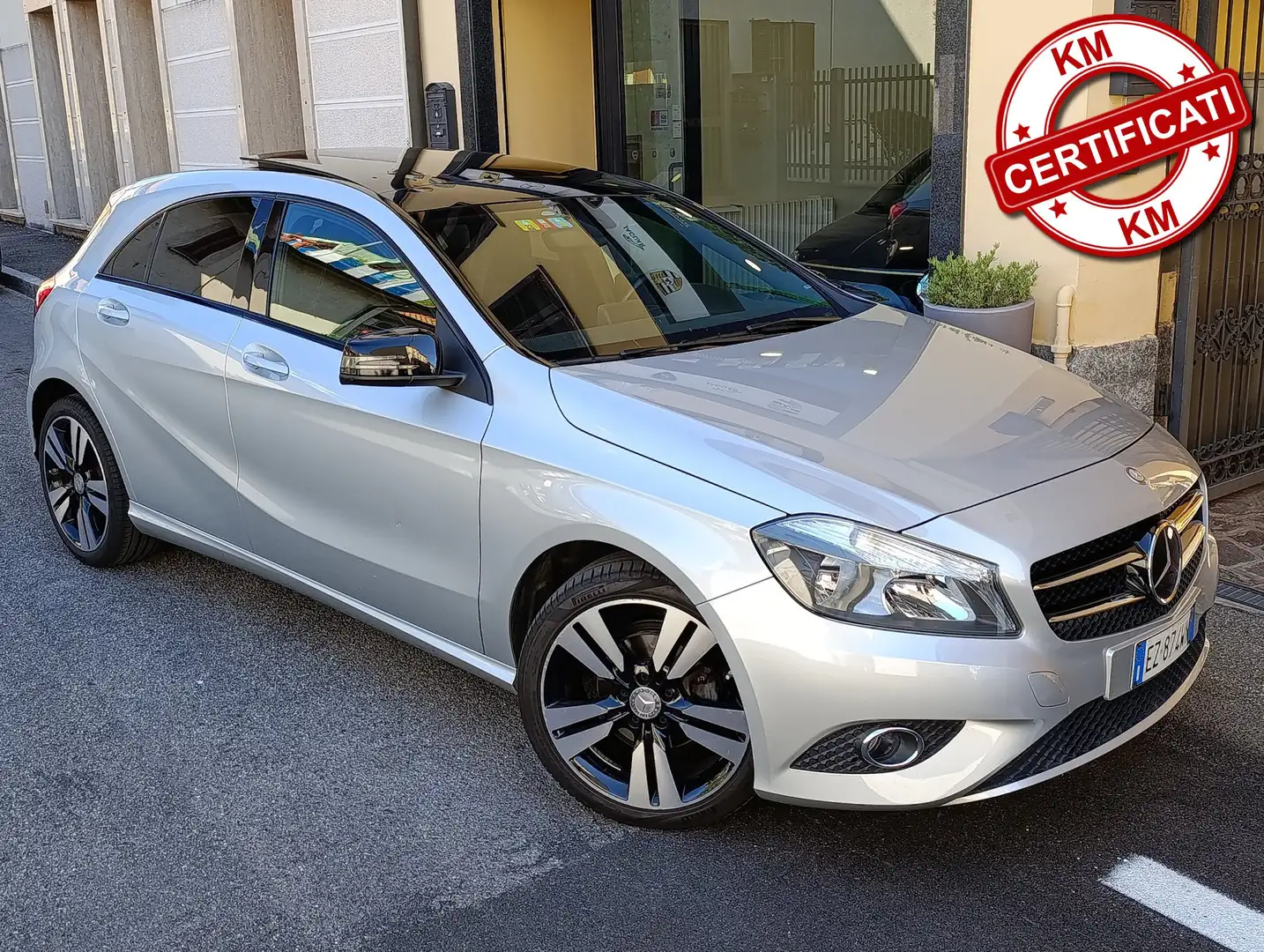 Mercedes-Benz A 180 cdi Night edition auto Tetto Apribile / Navi Full Argento - 1