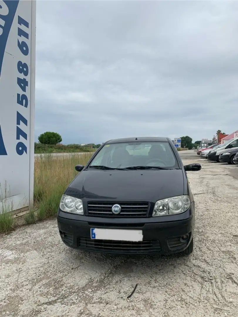 Fiat Punto 1.2 Active Negro - 2